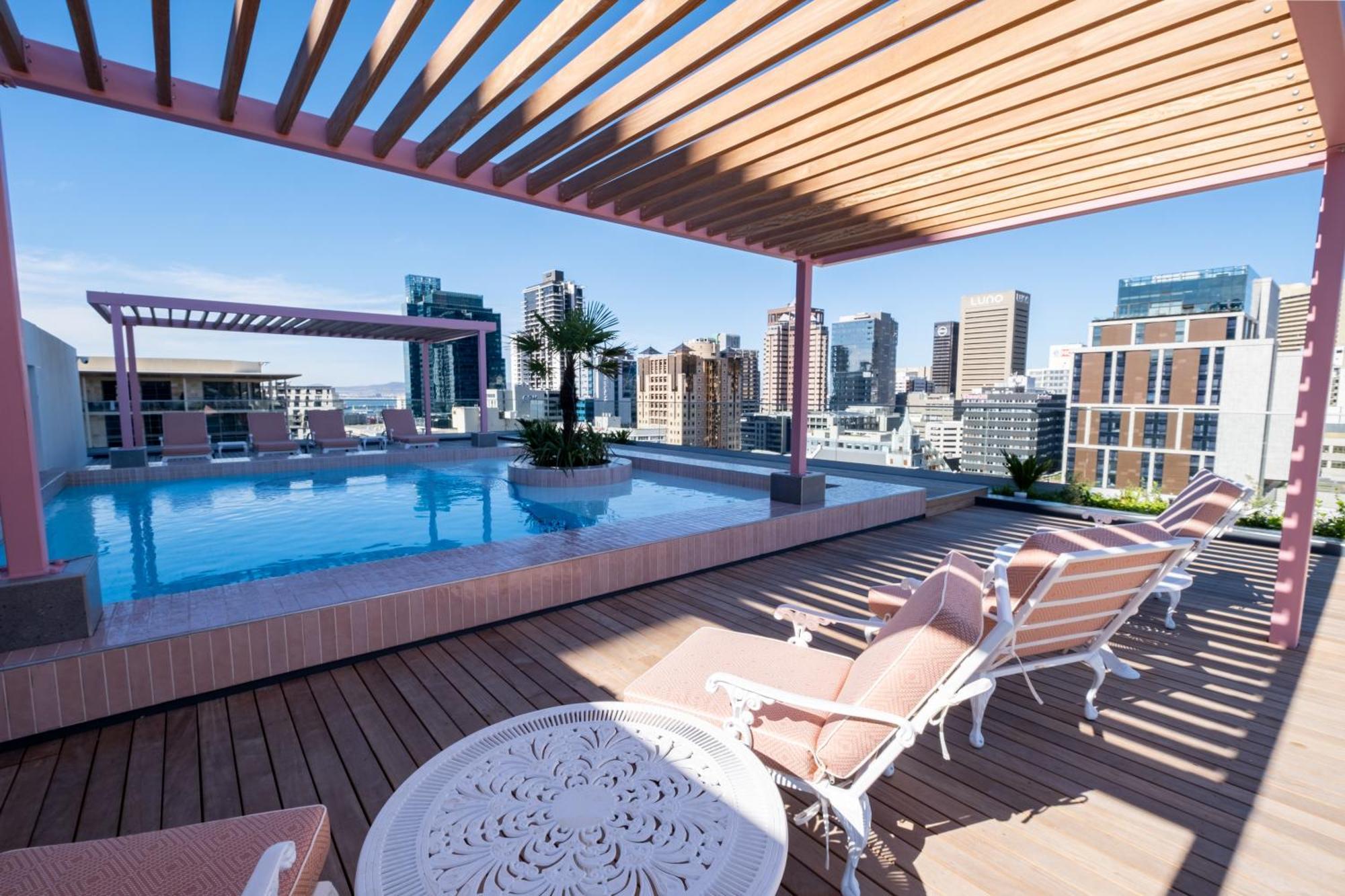 The Rose305:modern In The Heart Of The *