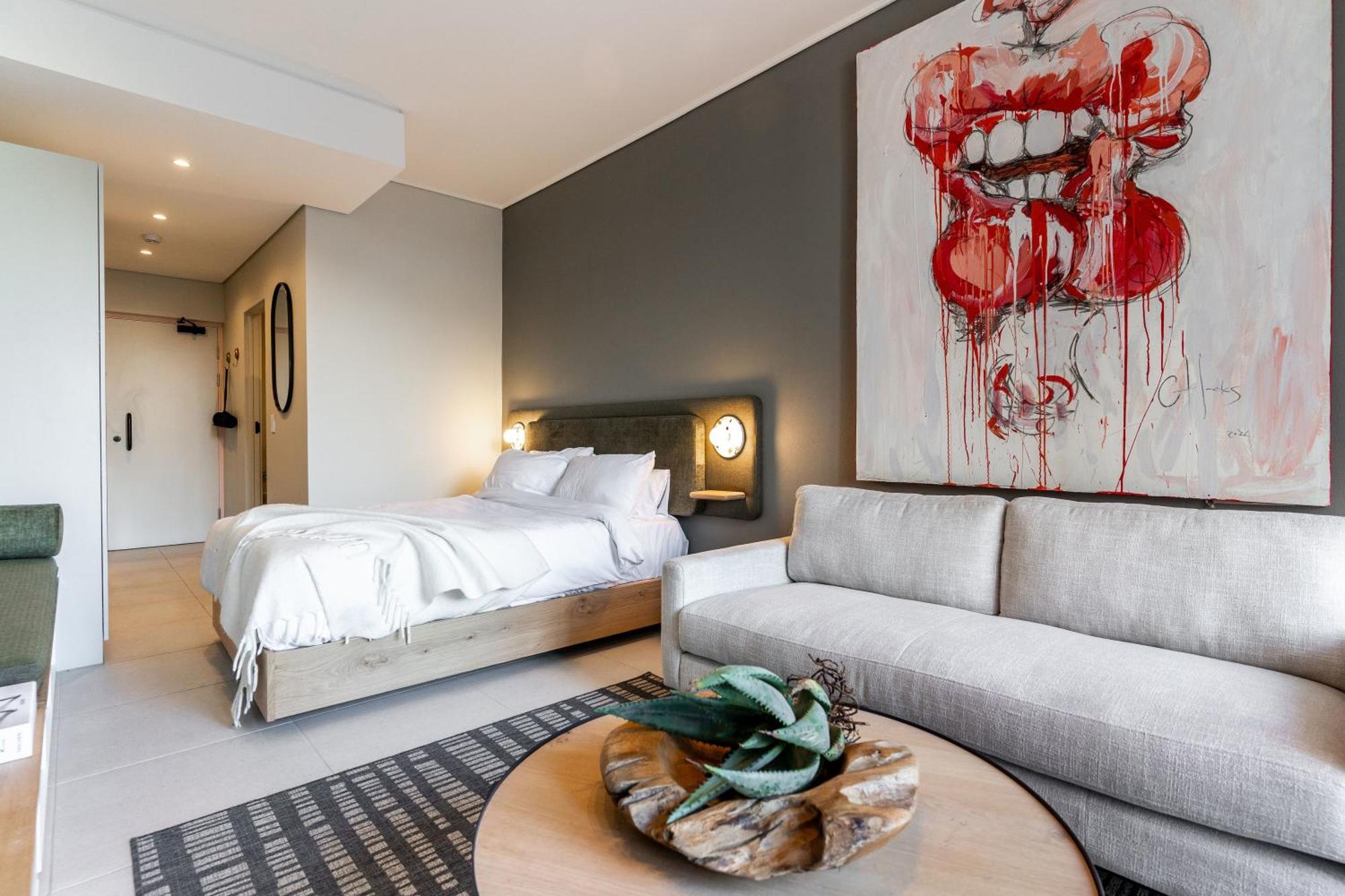 The Rose305:modern In The Heart Of The